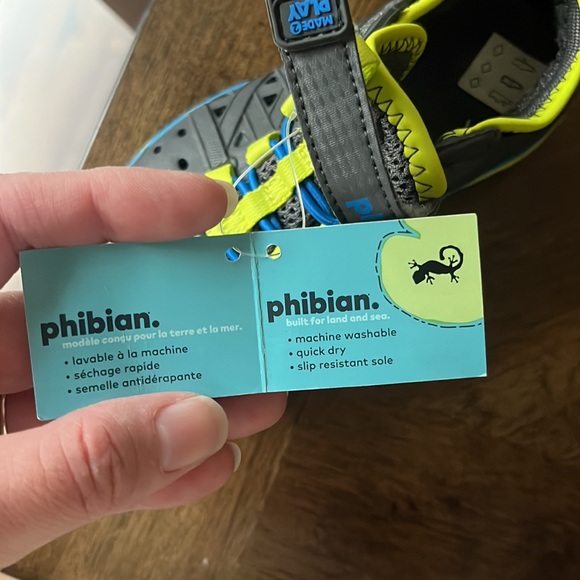 Stride Rite Water Shoes - Picture 6 of 6